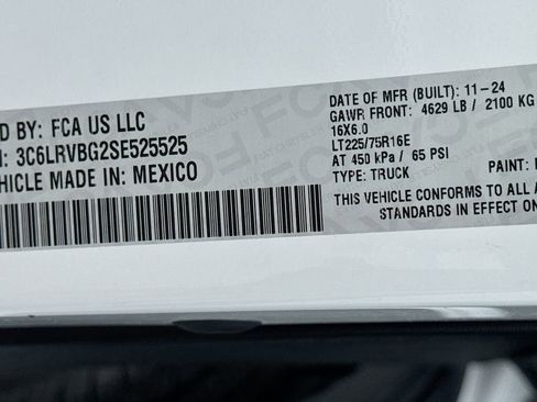 Used 2025 RAM ProMaster 1500 w/ Safety Group FWD image 28