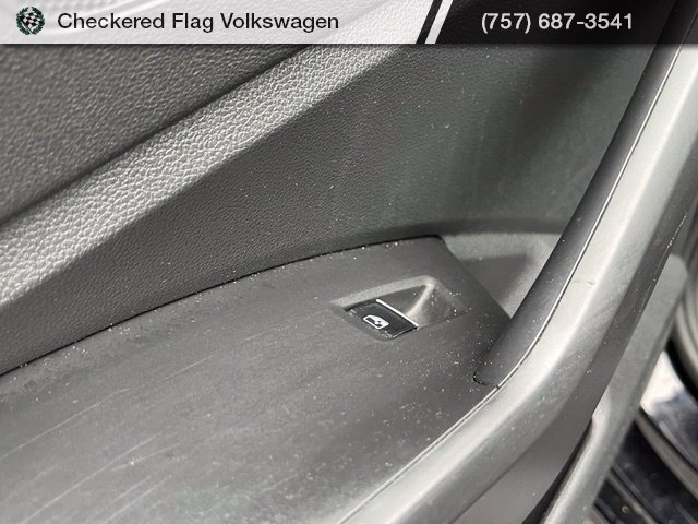 Used 2025 Volkswagen Jetta Sport FWD image 25