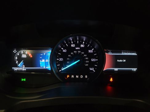 Used 2019 Ford Explorer XLT w/ Equipment Group 201A image 23