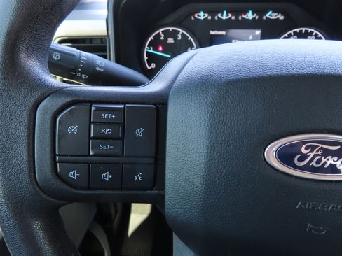 Used 2024 Ford F250 XLT image 18