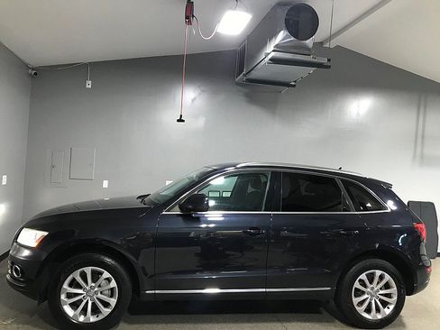 Used 2013 Audi Q5 2.0T Premium w/ Convenience Pkg AWD/4WD image 6