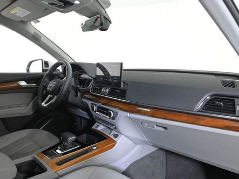 Certified 2023 Audi Q5 2.0T Premium Plus w/ Premium Plus Package image 15