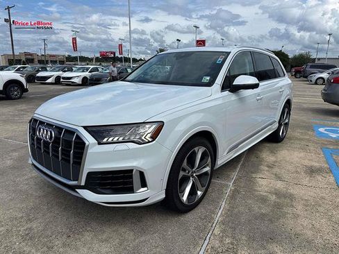 Used 2023 Audi Q7 3.0T Prestige AWD/4WD image 3
