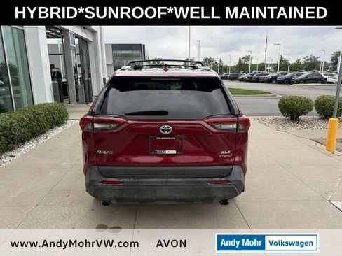 Used 2019 Toyota RAV4 XLE w/ Convenience Package AWD/4WD image 7
