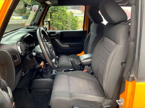 Used 2012 Jeep Wrangler Sport AWD/4WD image 25