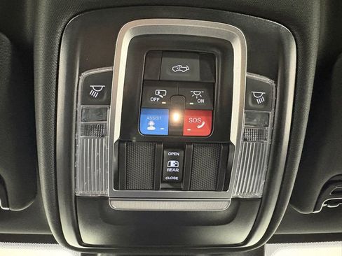 Used 2026 RAM 3500 Laramie w/ Towing Technology Group image 34