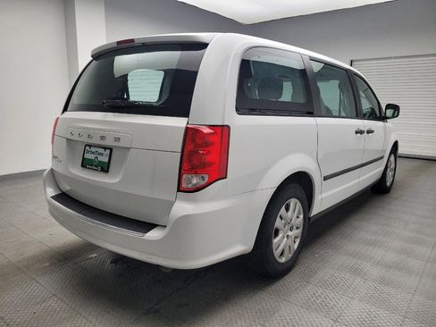Used 2016 Dodge Grand Caravan American Value Package image 9