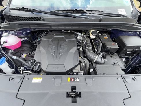 New 2026 Kia Carnival FWD image 32