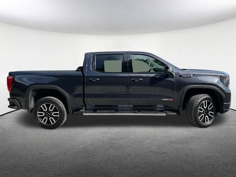 Certified 2023 GMC Sierra 1500 AT4 w/ Technology Package AWD/4WD image 16