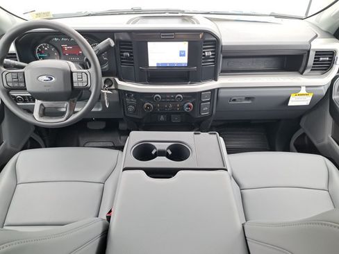New 2026 Ford F250 XL w/ XL Driver Assist Package RWD image 16