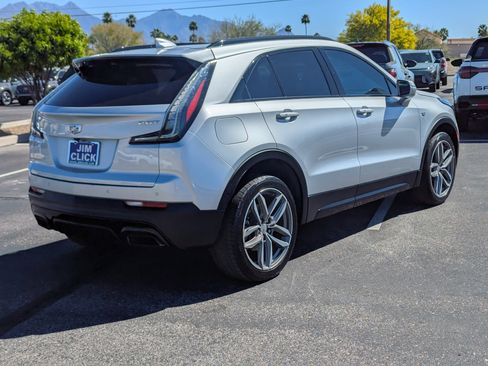 Used 2019 Cadillac XT4 Sport image 2