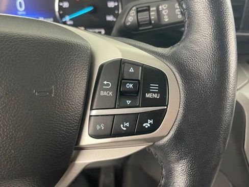 Used 2022 Ford Explorer XLT w/ Equipment Group 202A image 37