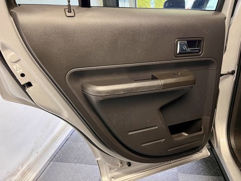 Used 2010 Ford Edge Sport image 16