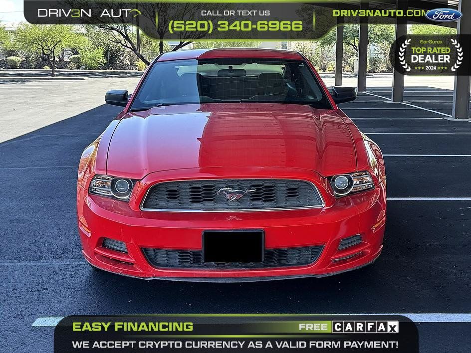 Used 2014 Ford Mustang Coupe RWD image 2