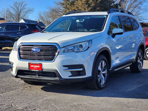 Used 2020 Subaru Ascent Premium w/ Convenience Package AWD/4WD image 3