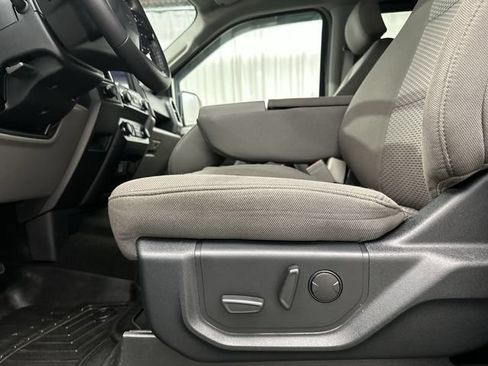 Used 2020 Ford F150 XLT w/ Equipment Group 302A Luxury AWD/4WD image 17
