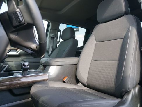 Used 2025 Chevrolet Silverado 1500 LT w/ Texas Edition Plus image 17