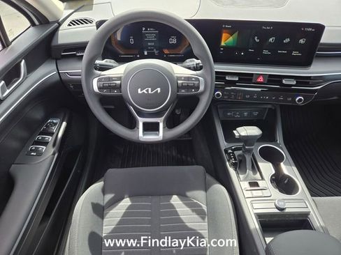New 2026 Kia K5 LXS FWD image 13
