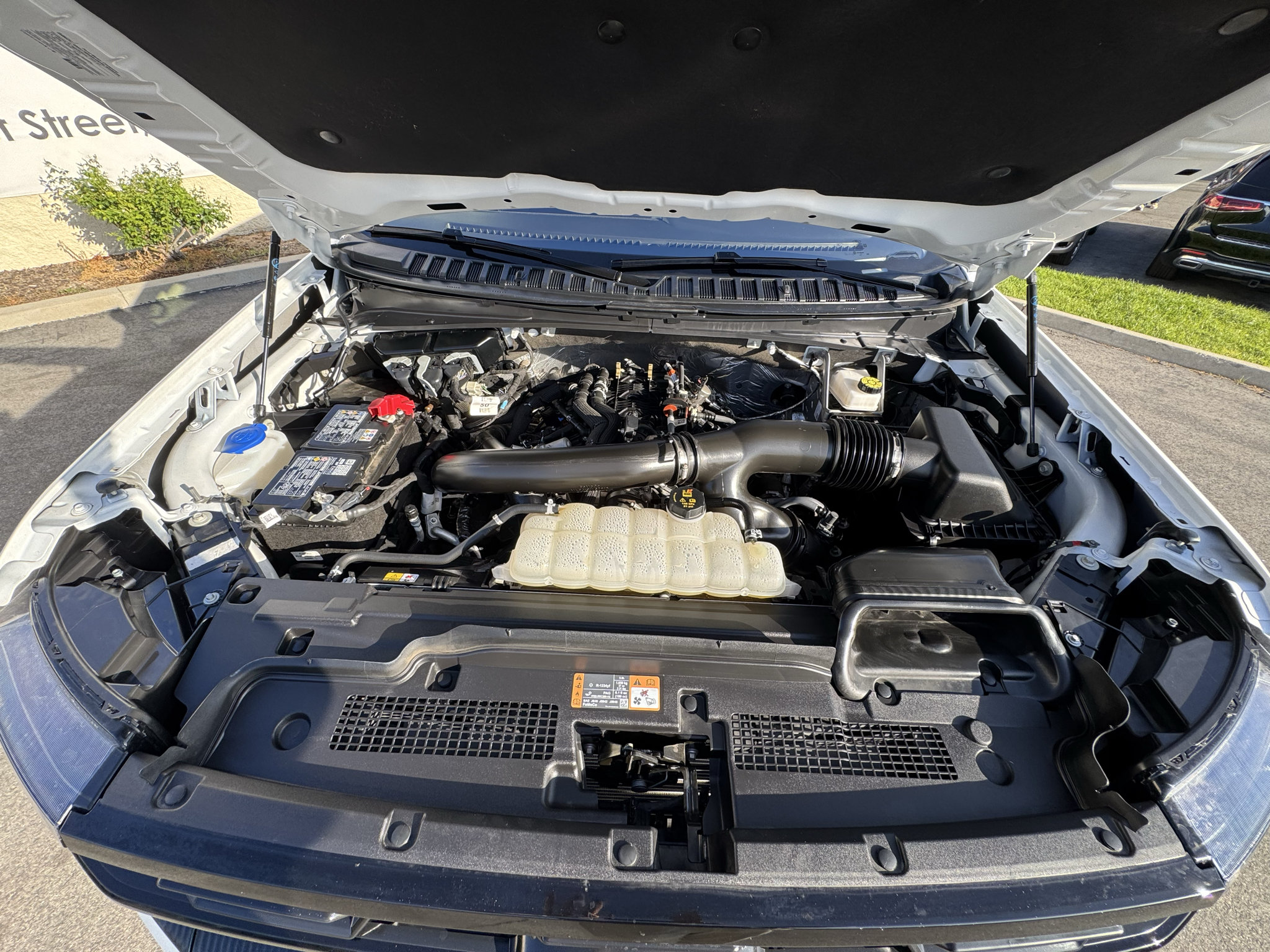 Certified 2025 Ford Expedition Max Active RWD image 32