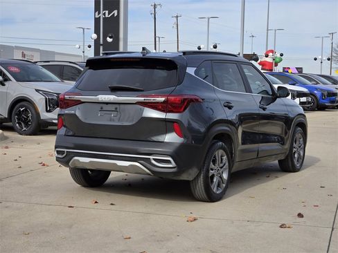 Certified 2023 Kia Seltos S image 4