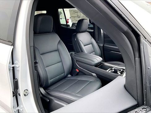 New 2026 Chevrolet Traverse LT w/ Midnight/Sport Edition image 30