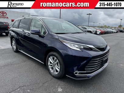 Used 2025 Toyota Sienna Limited