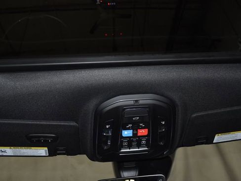 New 2025 Jeep Grand Cherokee Limited w/ Trailer Tow Package image 20