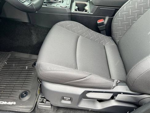 New 2026 Toyota Tacoma SR5 image 4