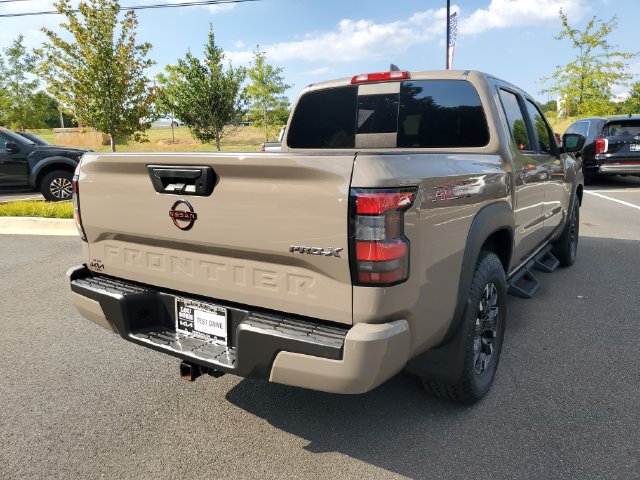 Used 2023 Nissan Frontier Pro-X RWD image 4