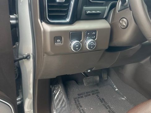 Used 2024 GMC Sierra 1500 Denali w/ Denali Reserve Package RWD image 13