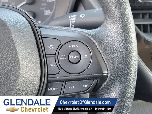 Used 2023 Toyota Corolla LE image 25