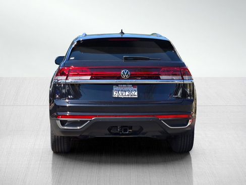 Used 2024 Volkswagen Atlas Cross Sport SE AWD/4WD image 6
