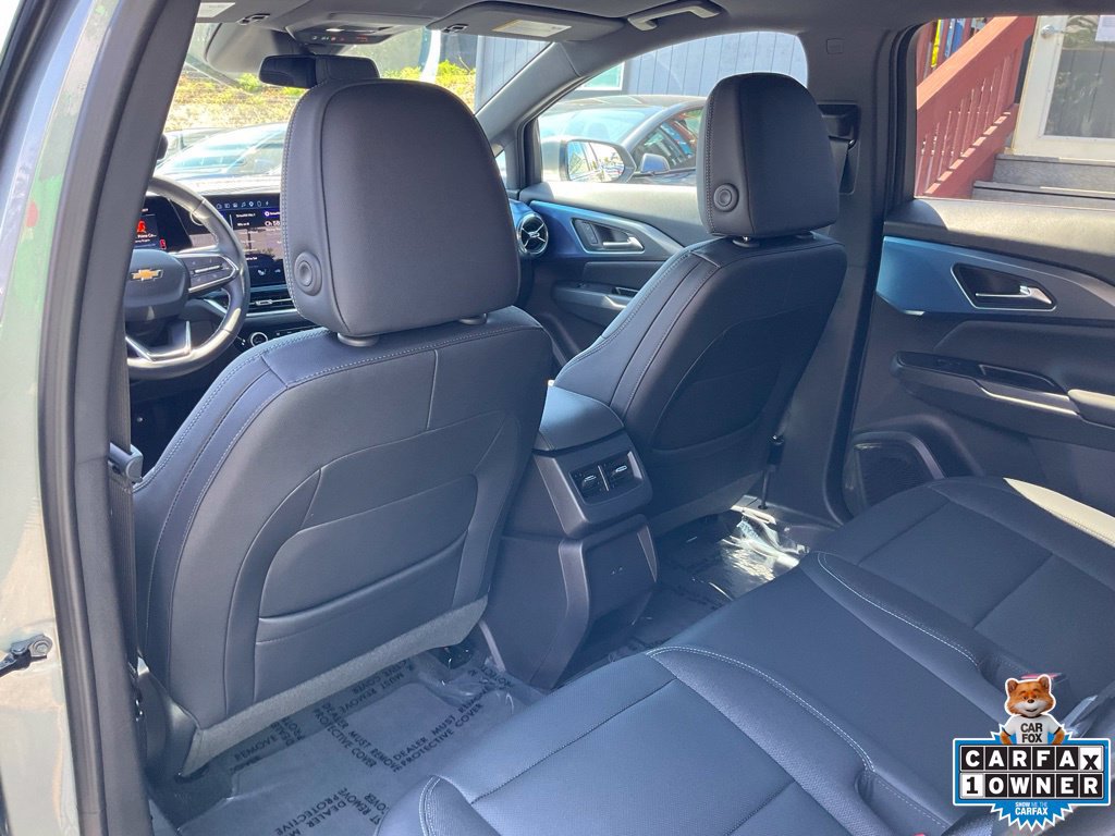 Used 2024 Chevrolet Equinox EV LT FWD image 32
