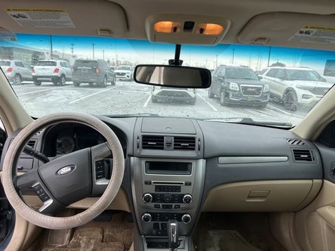 Used 2012 Ford Fusion SE image 8