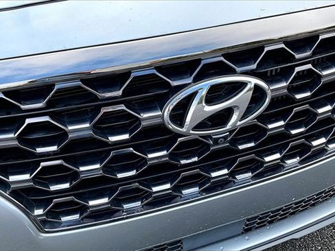 Used 2020 Hyundai Santa Fe Limited image 28