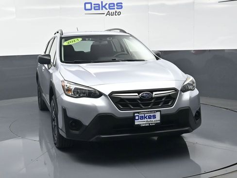 Used 2023 Subaru Crosstrek 2.0i AWD/4WD image 3