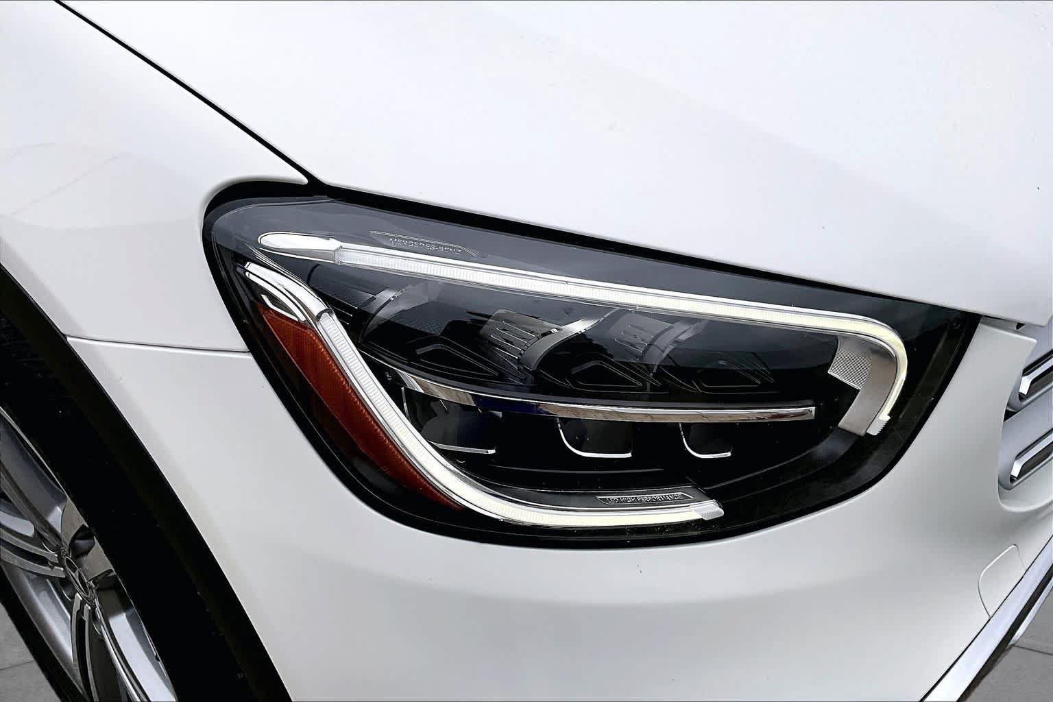Used 2022 Mercedes-Benz GLC 300 image 27