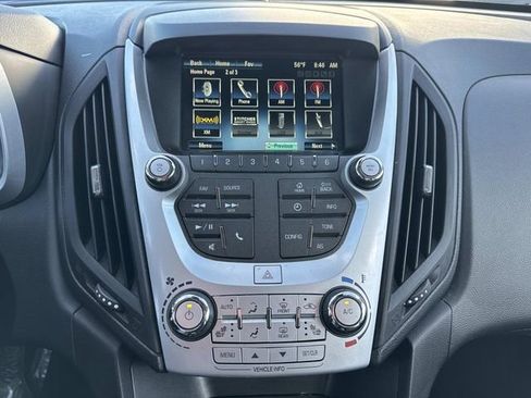 Used 2017 Chevrolet Equinox LT w/ Convenience Package image 17