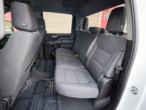 Used 2023 GMC Sierra 3500 SLE image 30