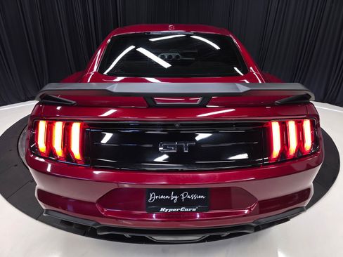Used 2019 Ford Mustang GT Premium w/ Equipment Group 401A RWD image 46