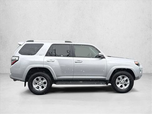 Certified 2024 Toyota 4Runner SR5 Premium image 4