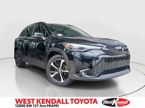 Used 2023 Toyota Corolla Cross AWD Hybrid w/ Convenience Package image 1