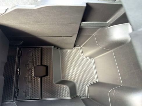 New 2026 RAM 1500 4x4 Crew Cab image 28