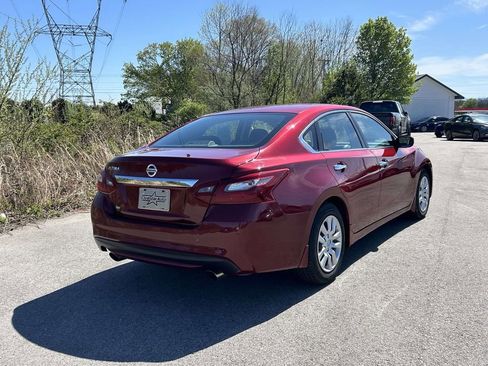 Used 2018 Nissan Altima 2.5 S w/ S Convenience Package image 3