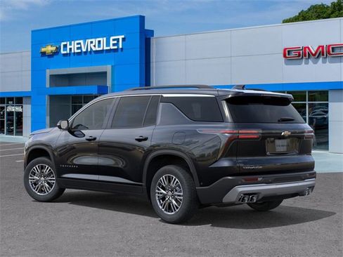New 2026 Chevrolet Traverse LT w/ Driver Confidence Package image 3