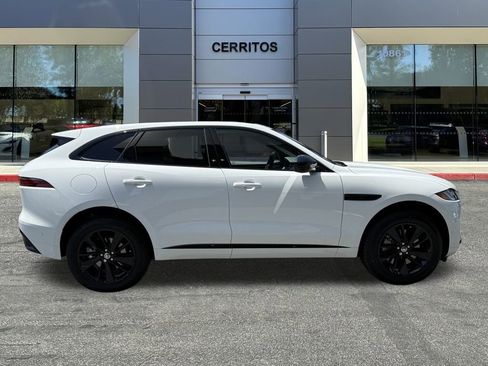 New 2026 Jaguar F-PACE R-Dynamic S image 4