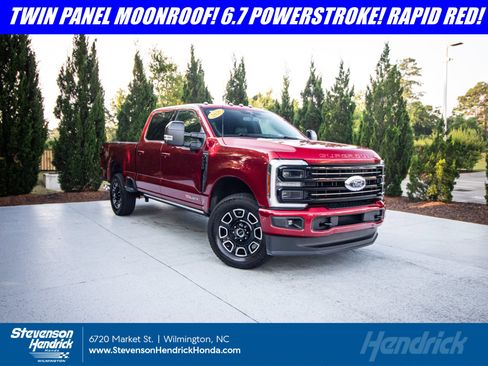 Used 2026 Ford F250 Platinum AWD/4WD image 1