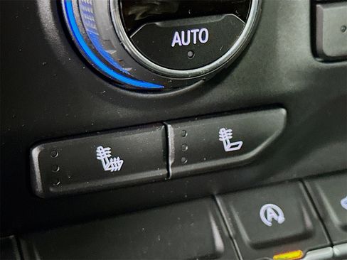 Used 2020 Chevrolet Silverado 1500 RST w/ All-Star Edition image 21