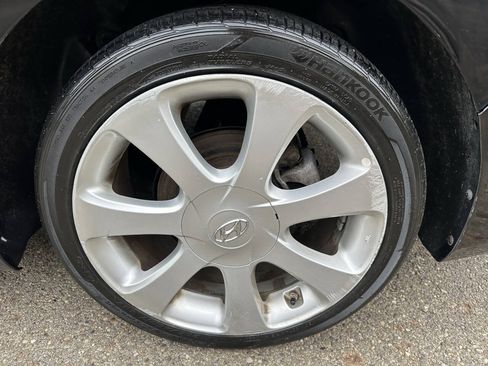 Used 2013 Hyundai Elantra Limited FWD image 29