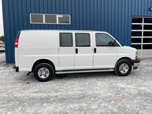 Used 2024 Chevrolet Express 2500 w/ Driver Convenience Package image 13
